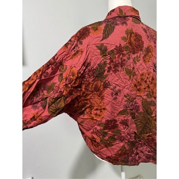 Anthropologie Dolman sleeve floral print button front shirt M - Picture 7 of 7